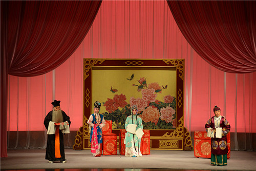《锁麟囊》在四方剧院上演,国家京剧院二团团长,一级演员,中国戏剧